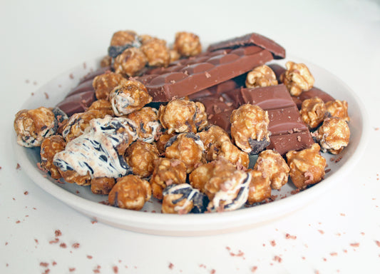 Chocolate Drizzle Popcorn